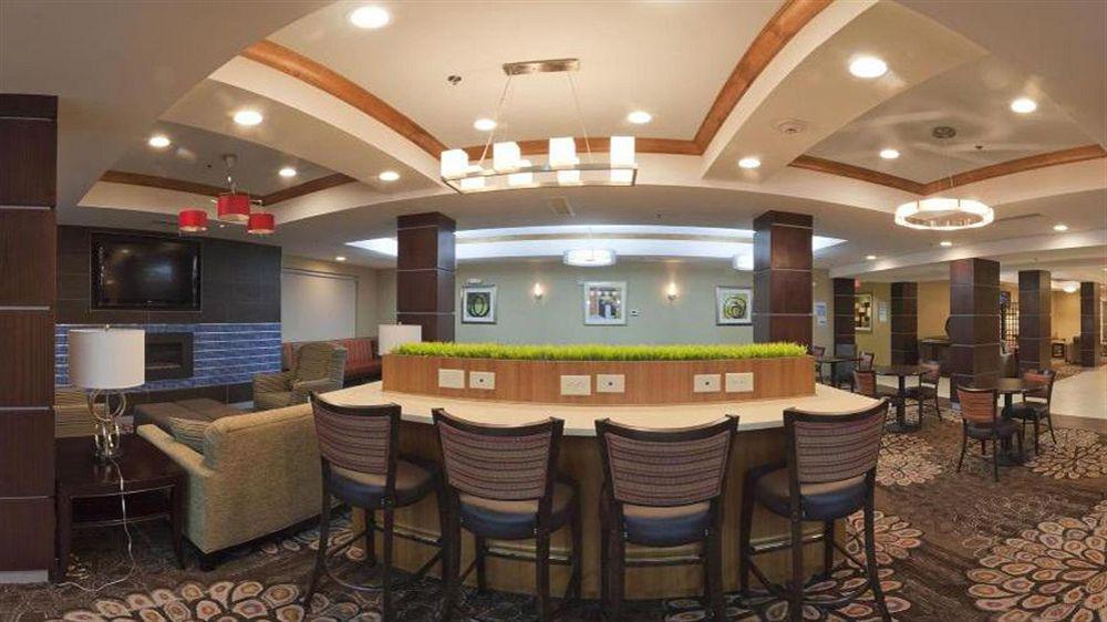 Holiday Inn Express & Suites Alexandria - Fort Belvoir By Ihg Exterior photo